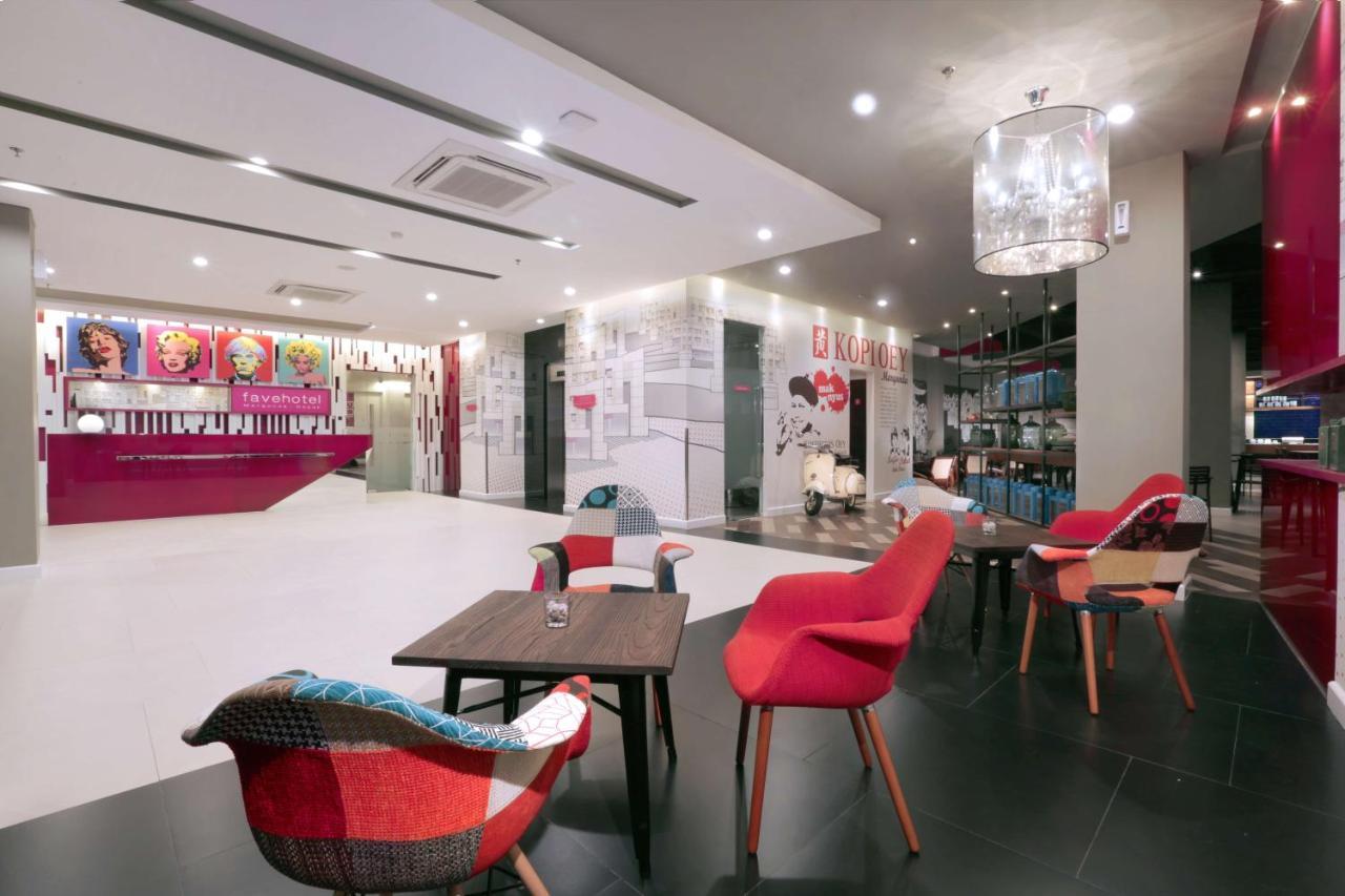 马公达法福酒店 德波 外观 照片